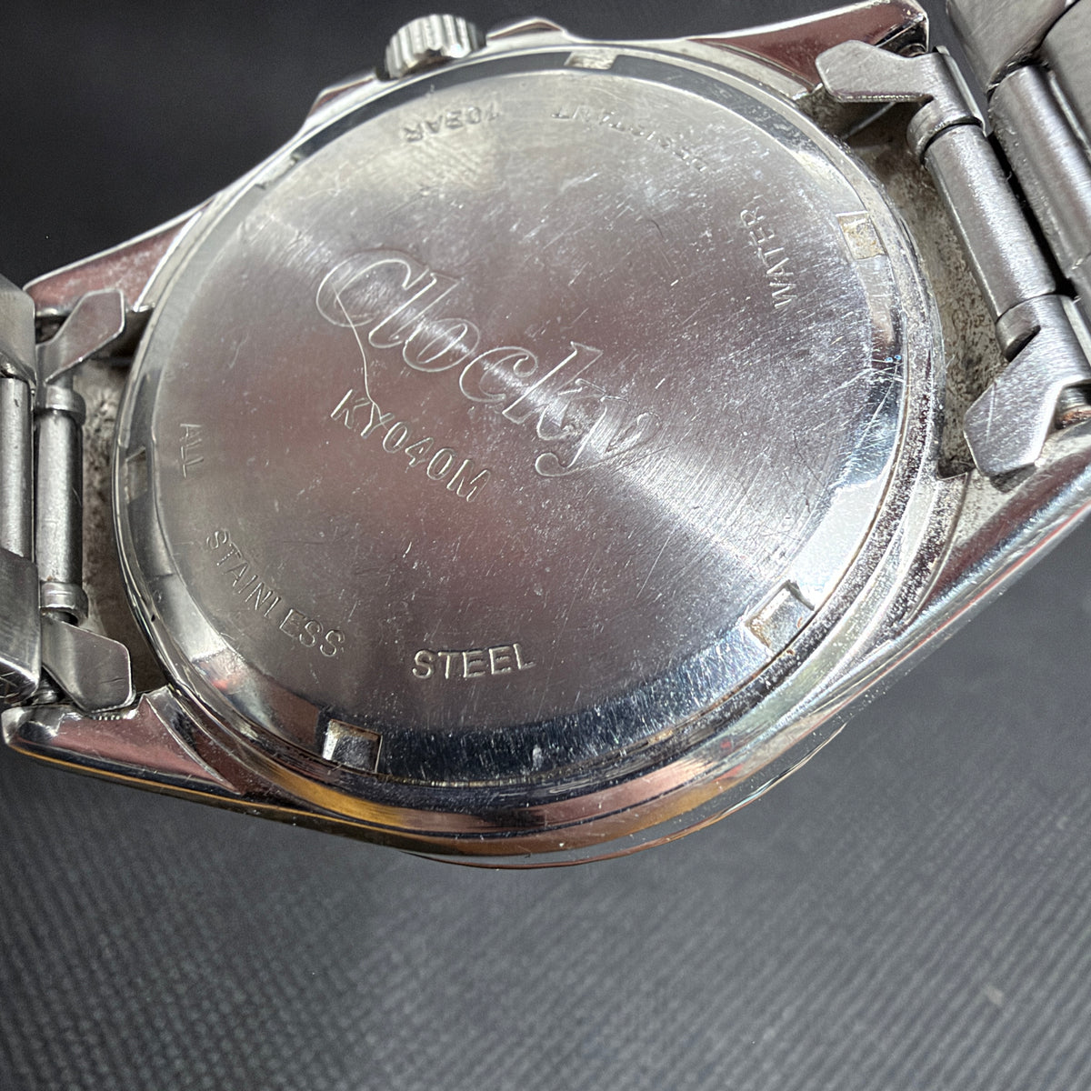 Neo-Vintage Clocky "Submariner" Style Diver – Black Dial 40mm (Fits 18cm Wrist)