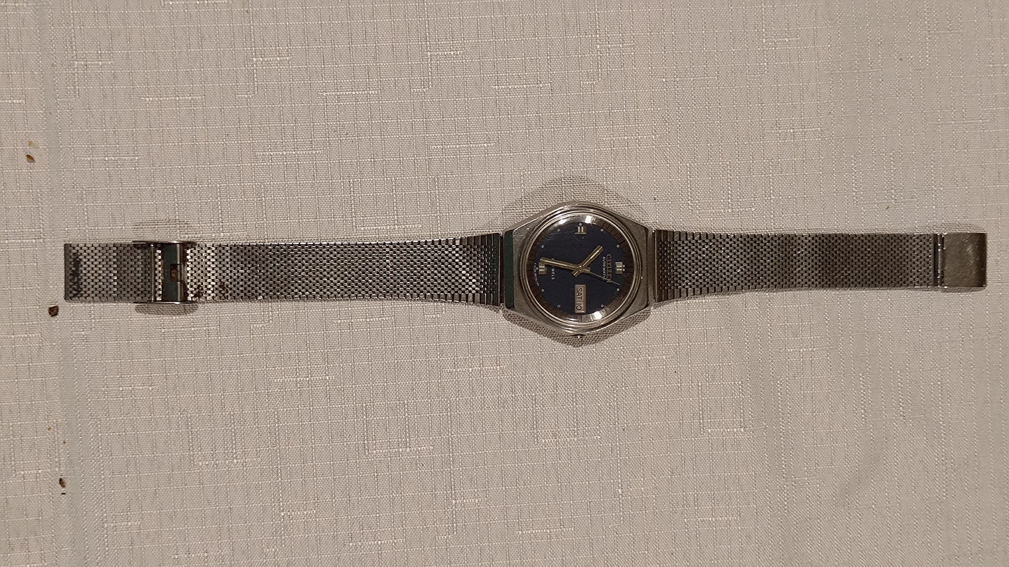 Vintage Citizen 21 Jewel Automatic 8200 Movement - July 1980