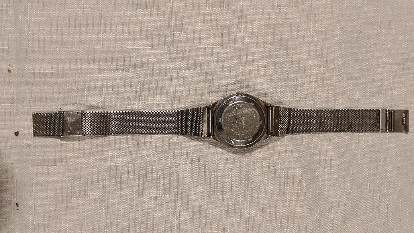 Vintage Citizen 21 Jewel Automatic 8200 Movement - July 1980