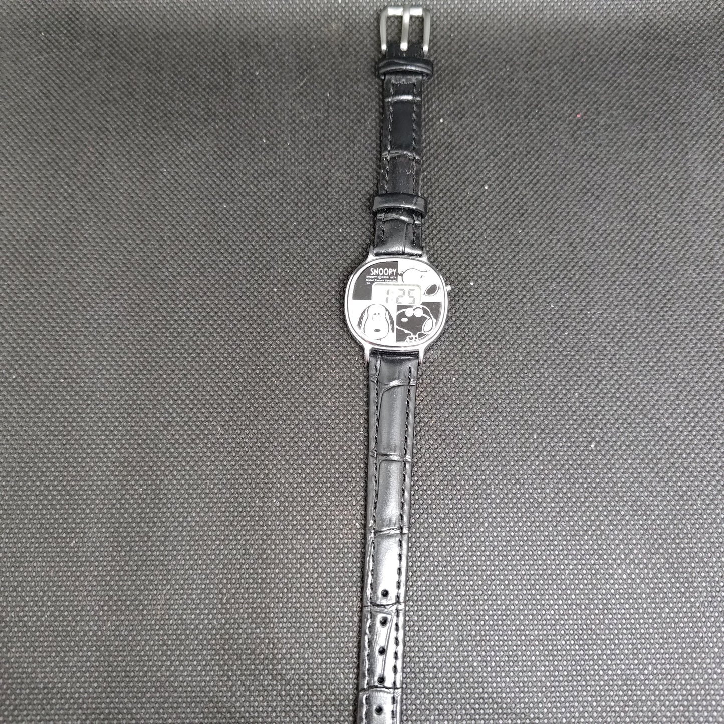 Ladies Snoopy Digital Watch