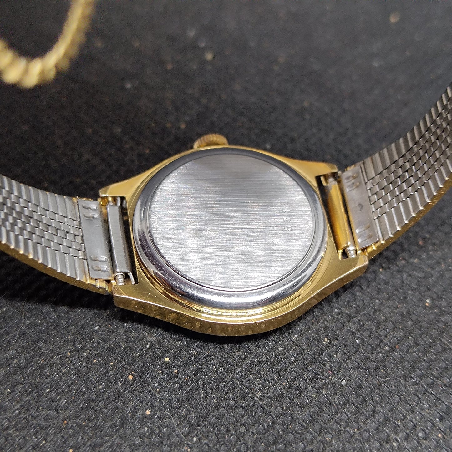 Vintage Ladies Olympic Swiss Made Mechanical Watch