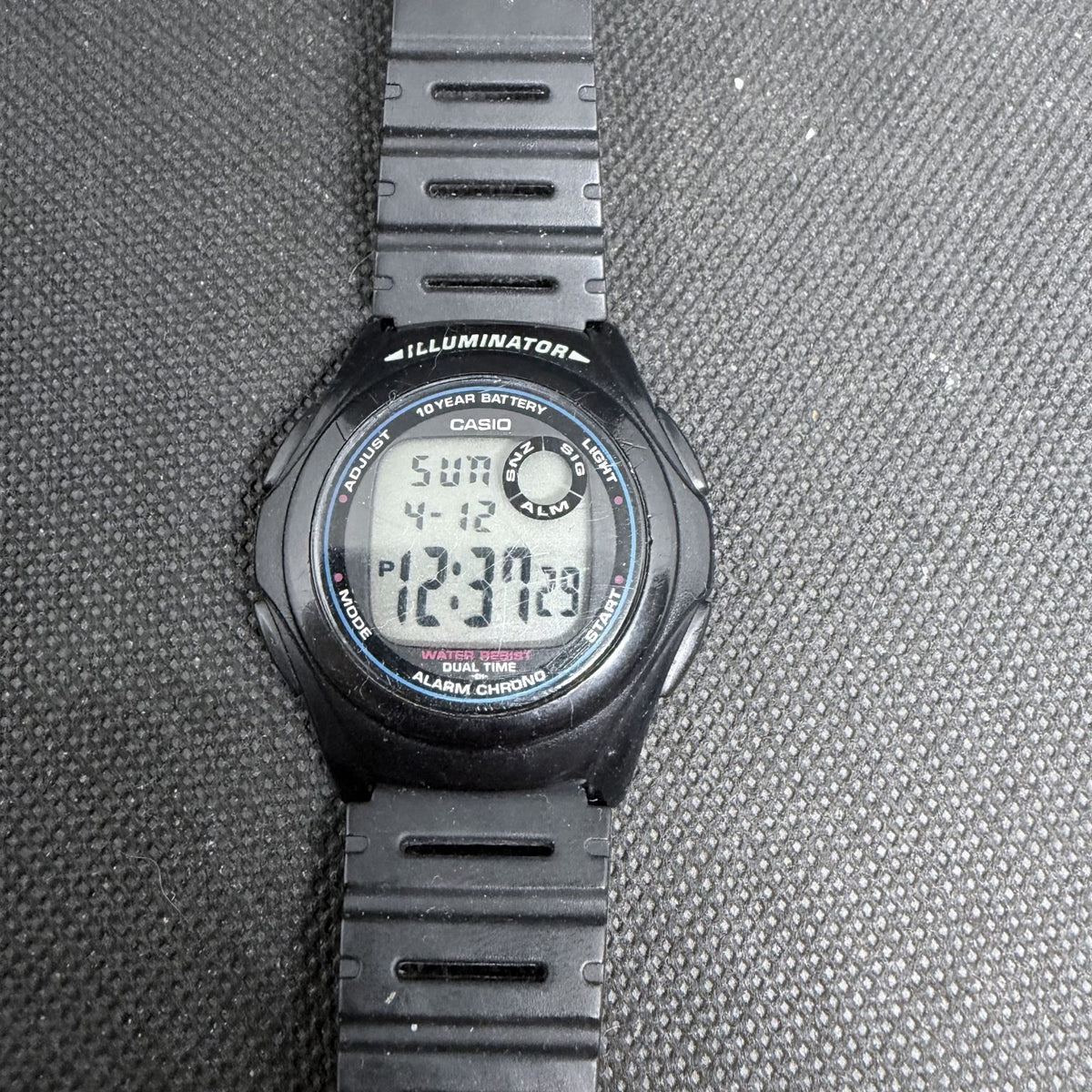 Casio F200 digital Watch