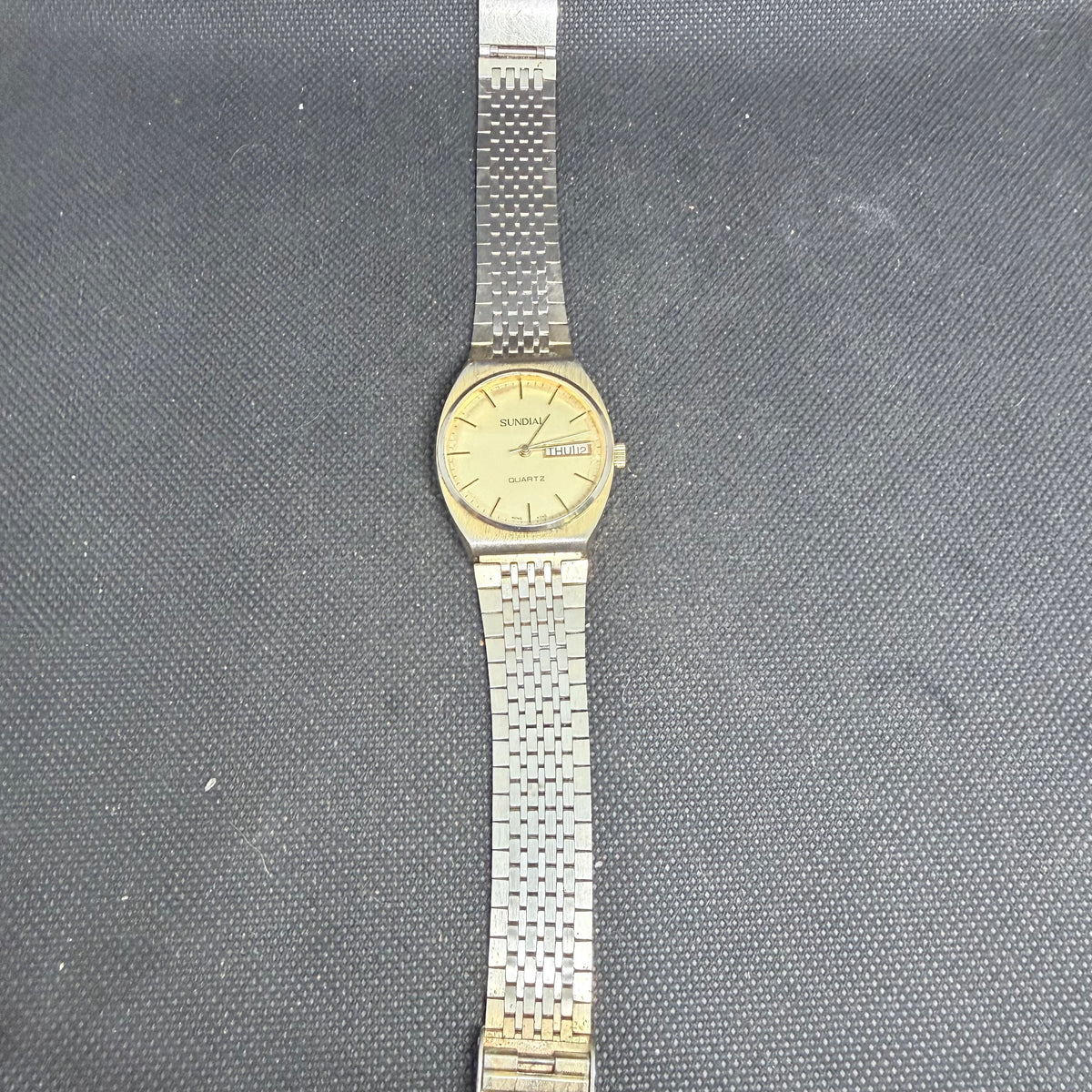 Sundial Mens Watch
