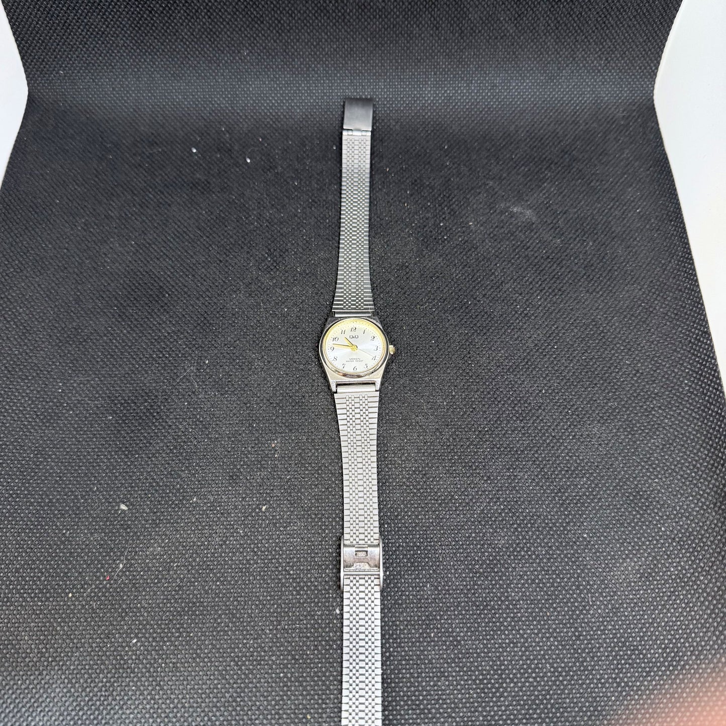 Ladies Q&Q Watch