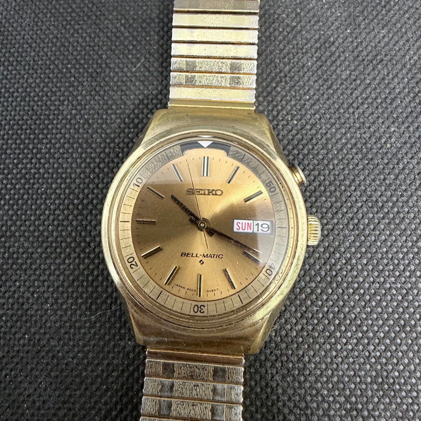 Vintage Seiko Bellmatic 4006-6070 March 1976
