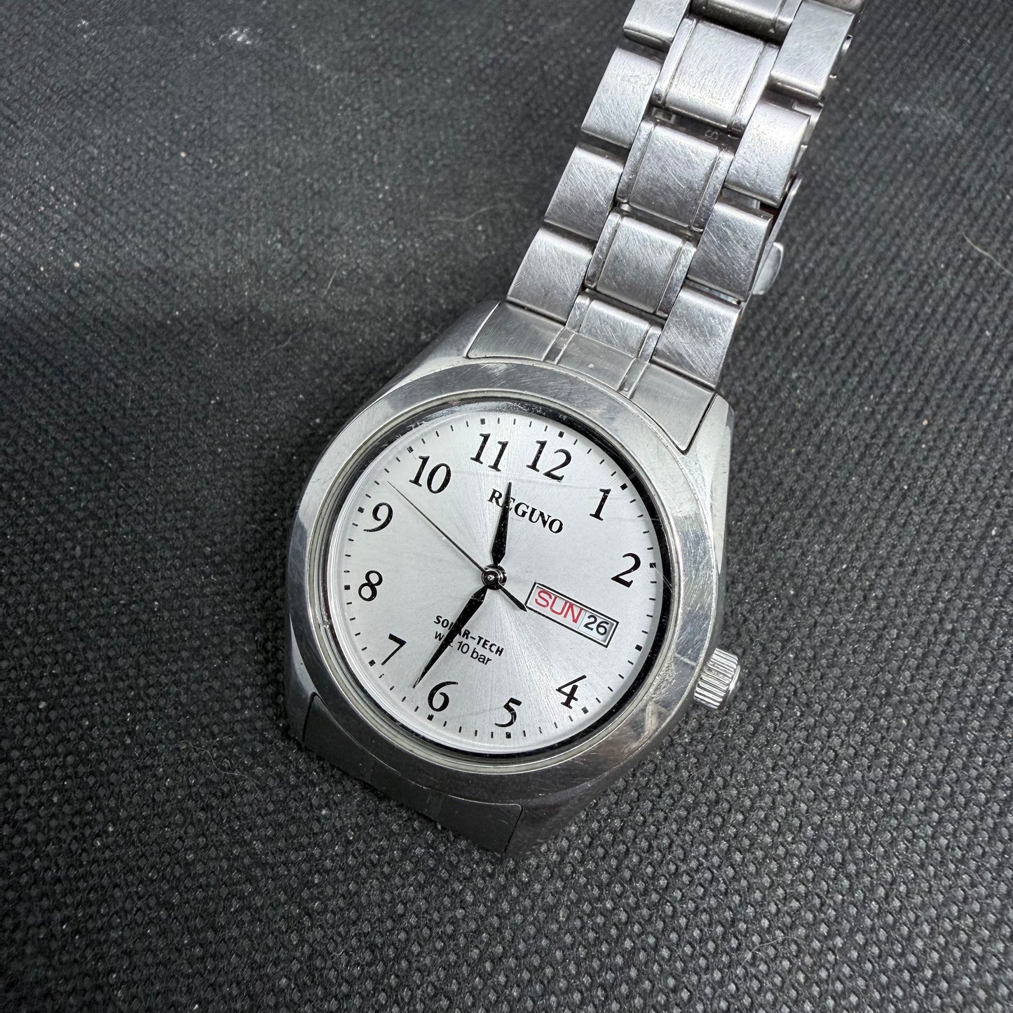 Reguno by Citizen Solar tech Watch (Ecodrive)