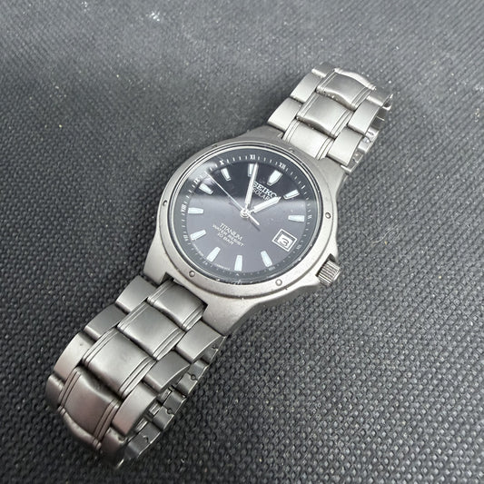 Seiko 5K25-0A80 Men's Titanium Solar Watch