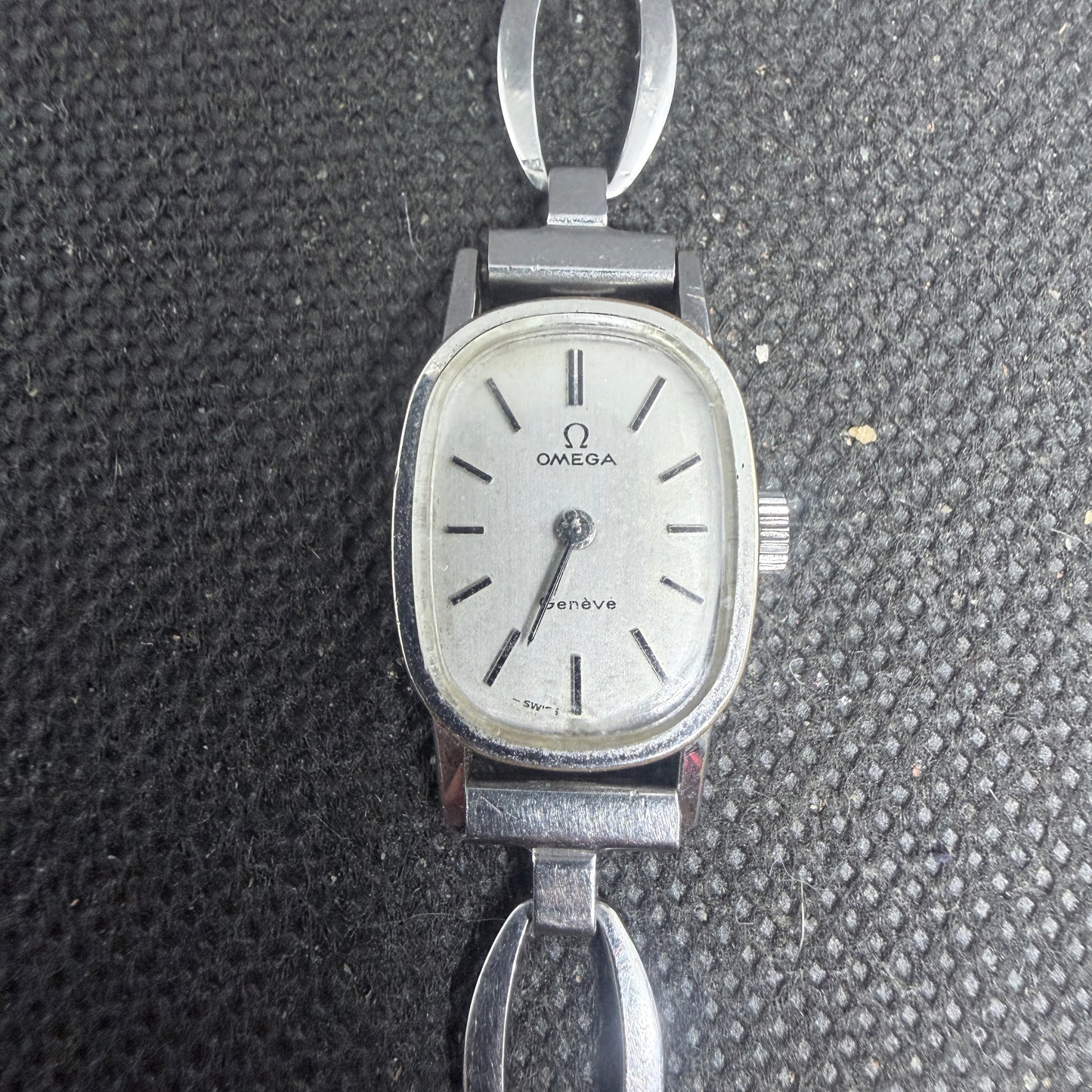 Vintage Ladies Omega Geneve Ref 511.0454 - Serviced!