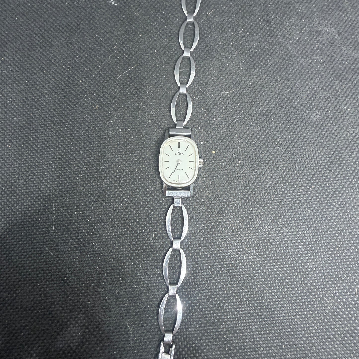 Vintage Ladies Omega Geneve Ref 511.0454 - Serviced!