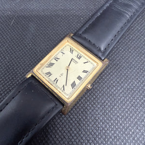 Vintage Quartz Seiko Tank Watch