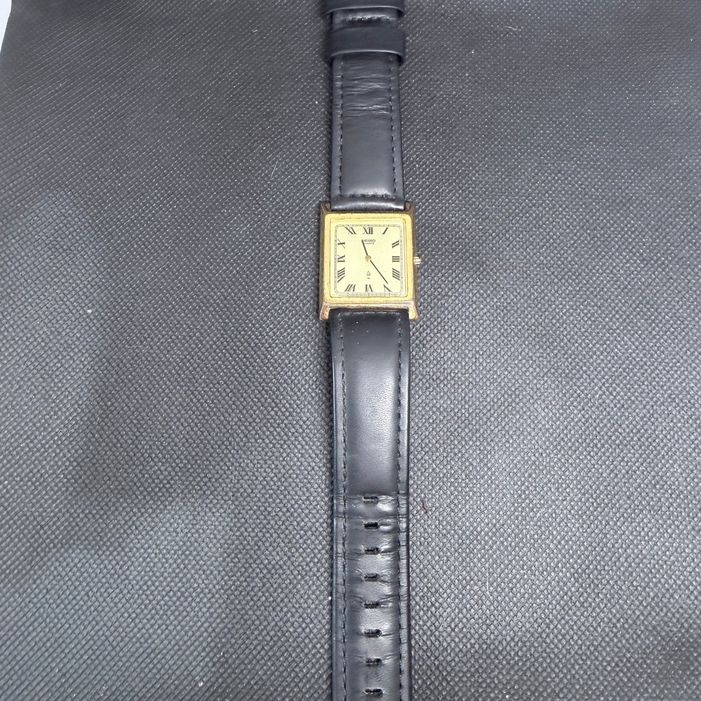 Vintage Quartz Seiko Tank Watch