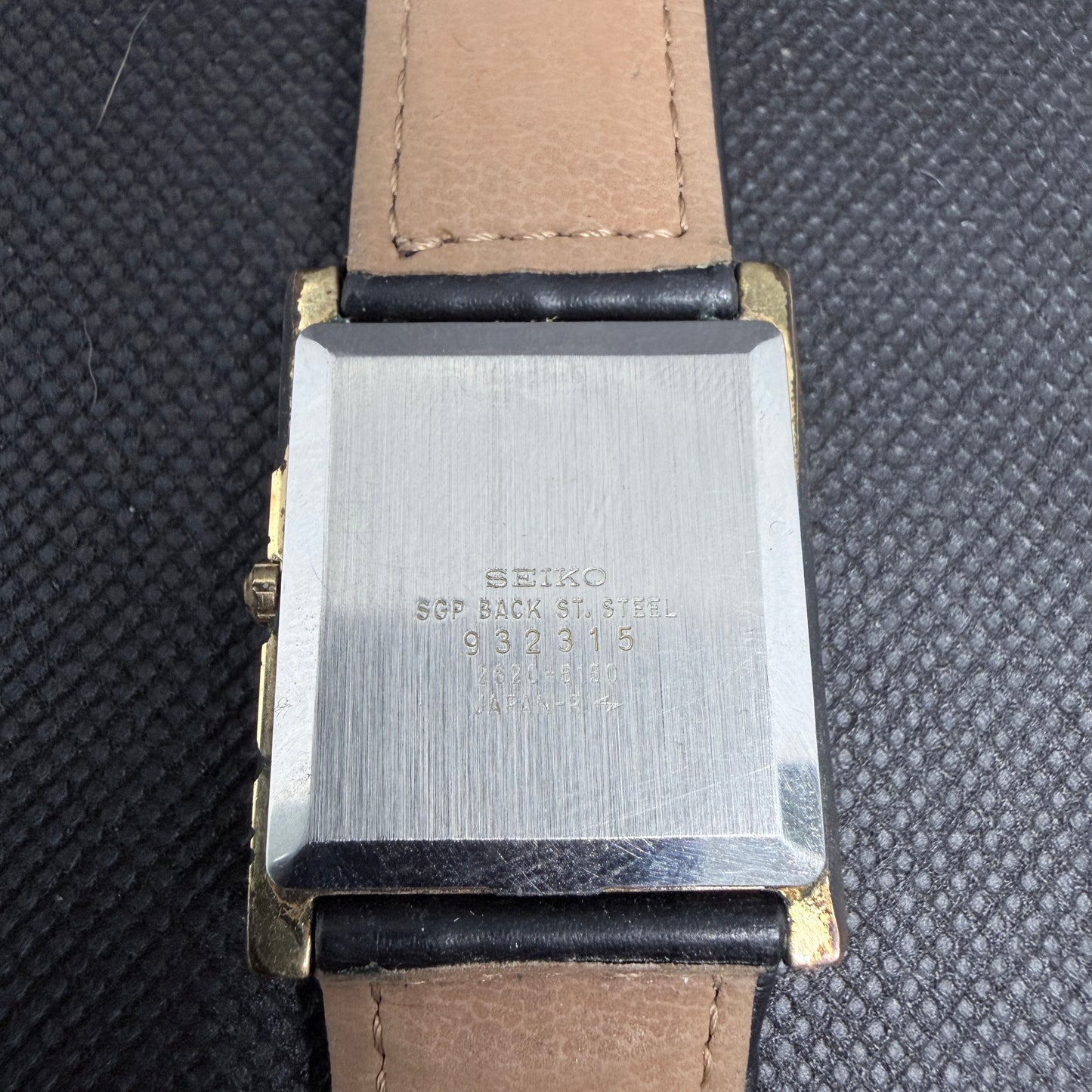 Vintage Quartz Seiko Tank Watch