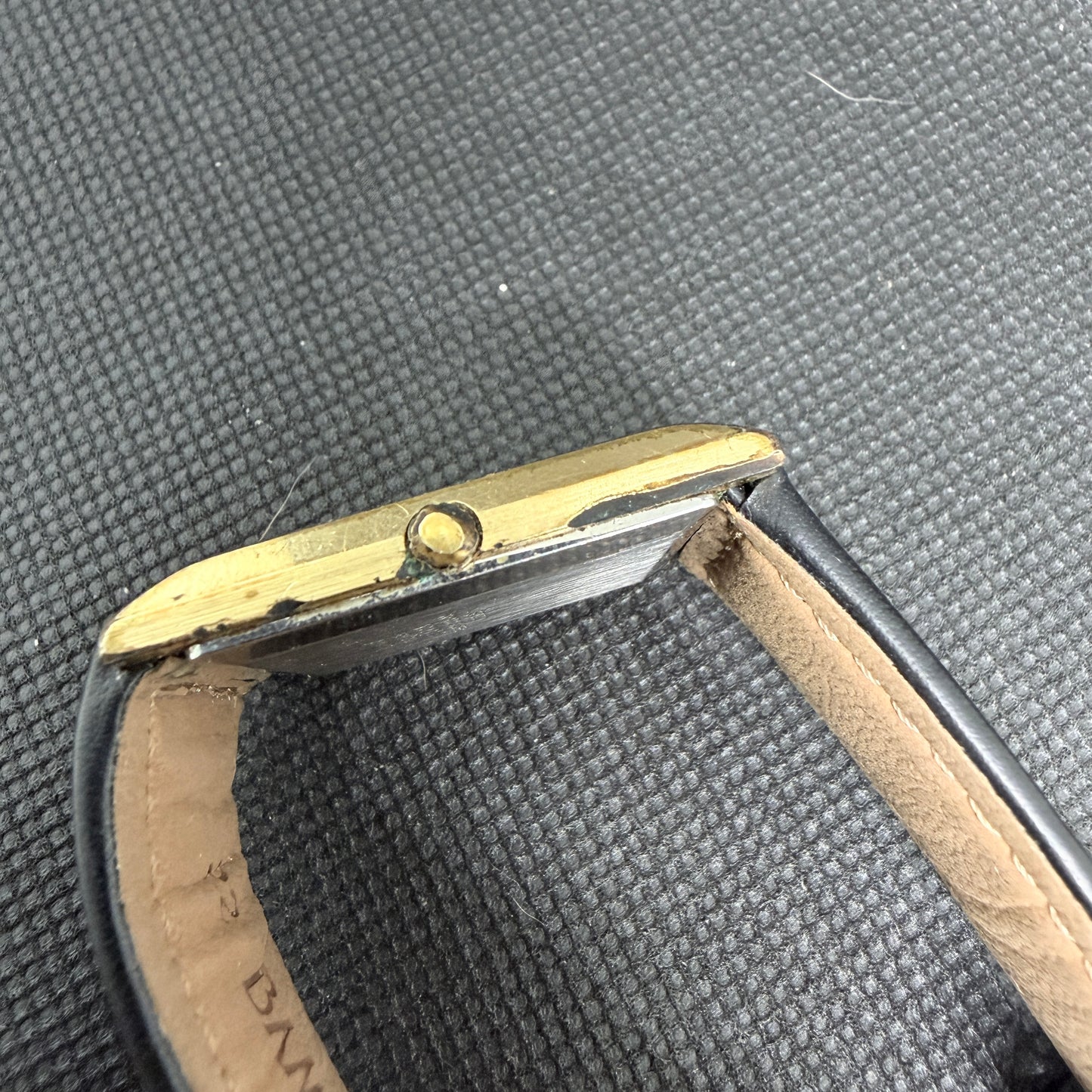Vintage Quartz Seiko Tank Watch