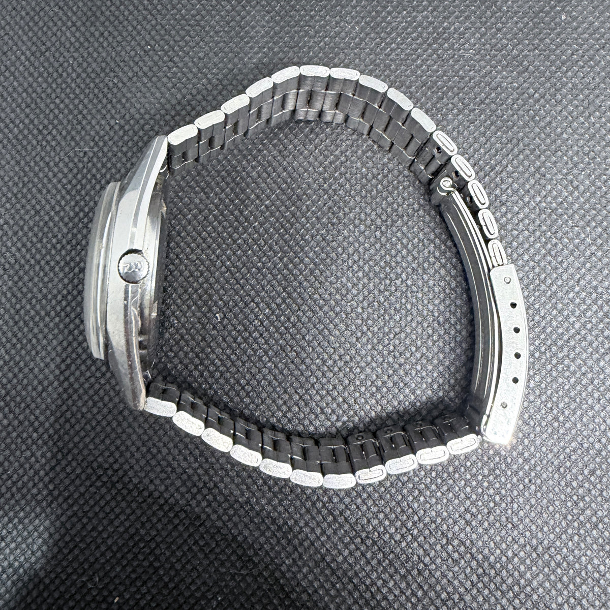 Vintage Citizen Adorex Automatic Watch (8000a Movement)