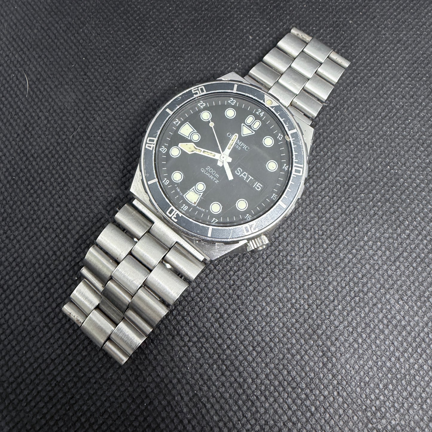 Vintage 1980's Olympic Quartz Dive Watch