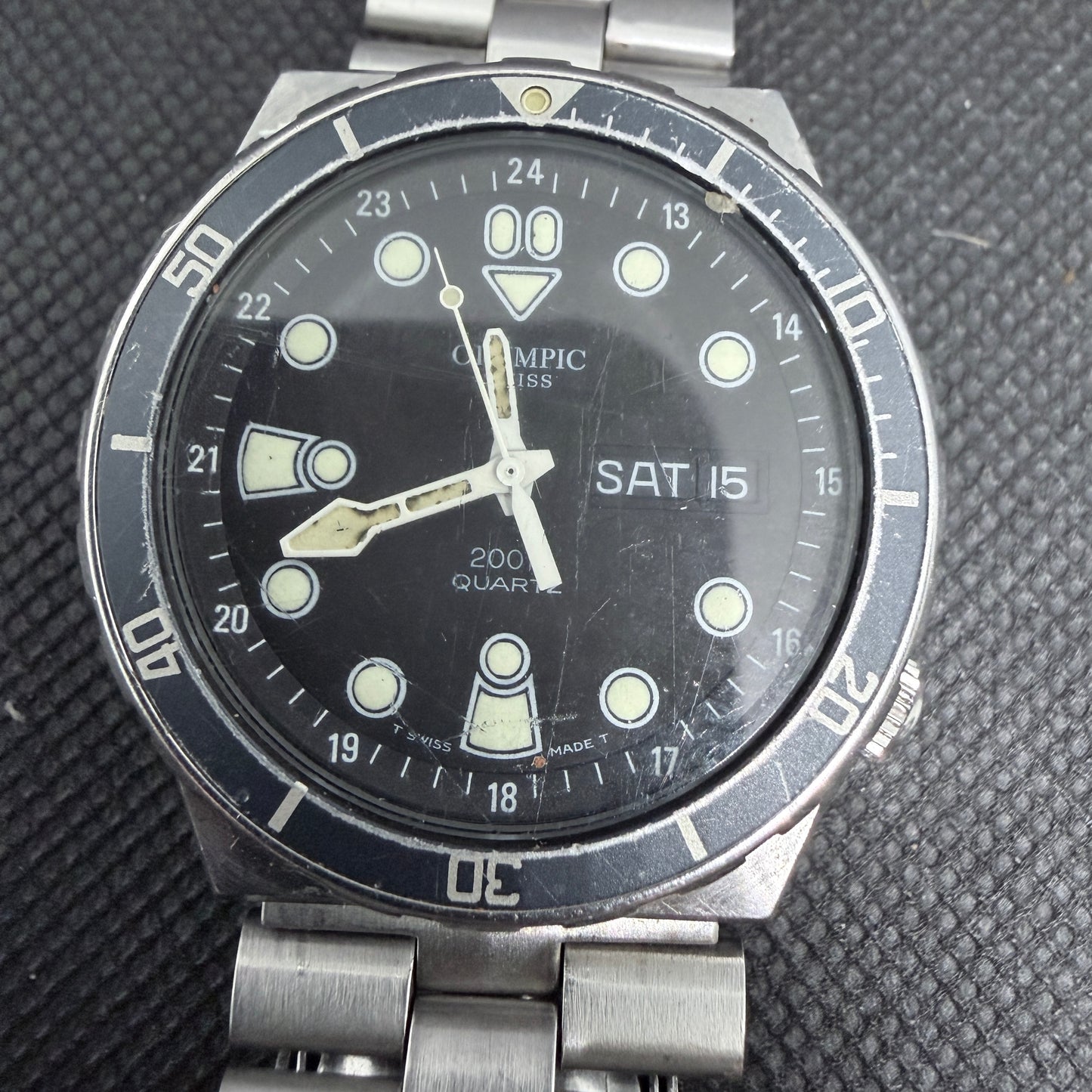 Vintage 1980's Olympic Quartz Dive Watch