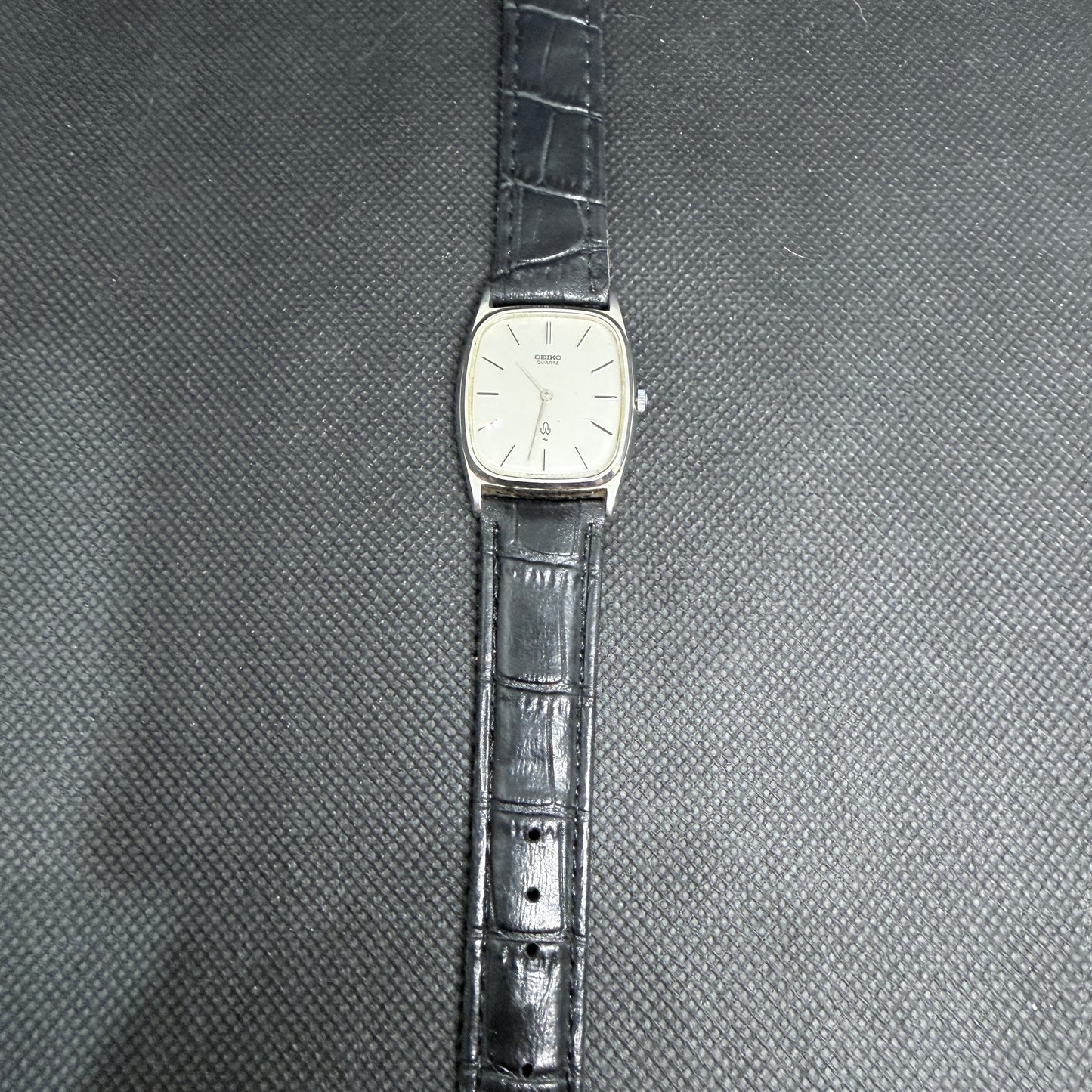 Vintage Seiko Quartz Tank Watch