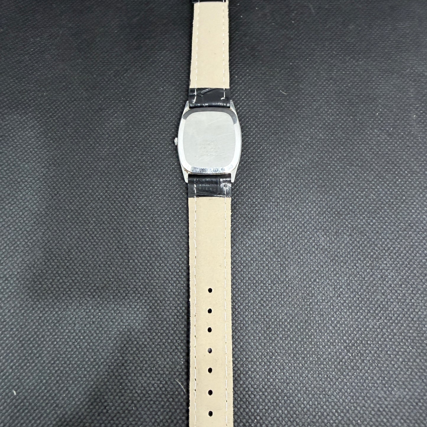 Vintage Seiko Quartz Tank Watch
