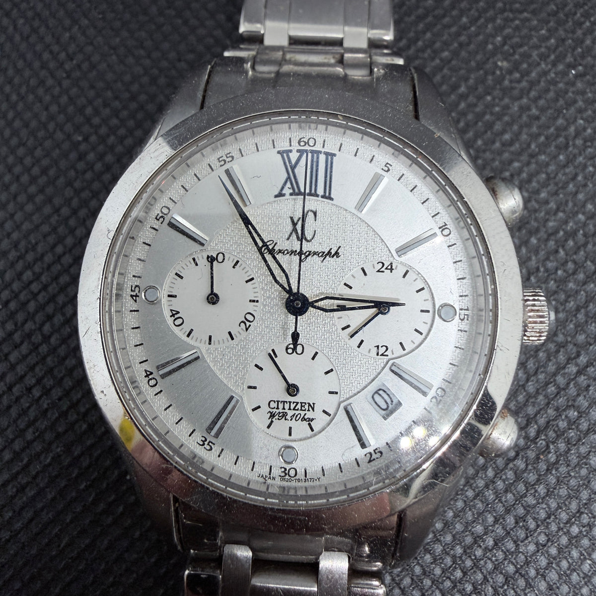 Citizen xC Chronograph JDM – Silver Textured Dial Ref. 0520-T008259