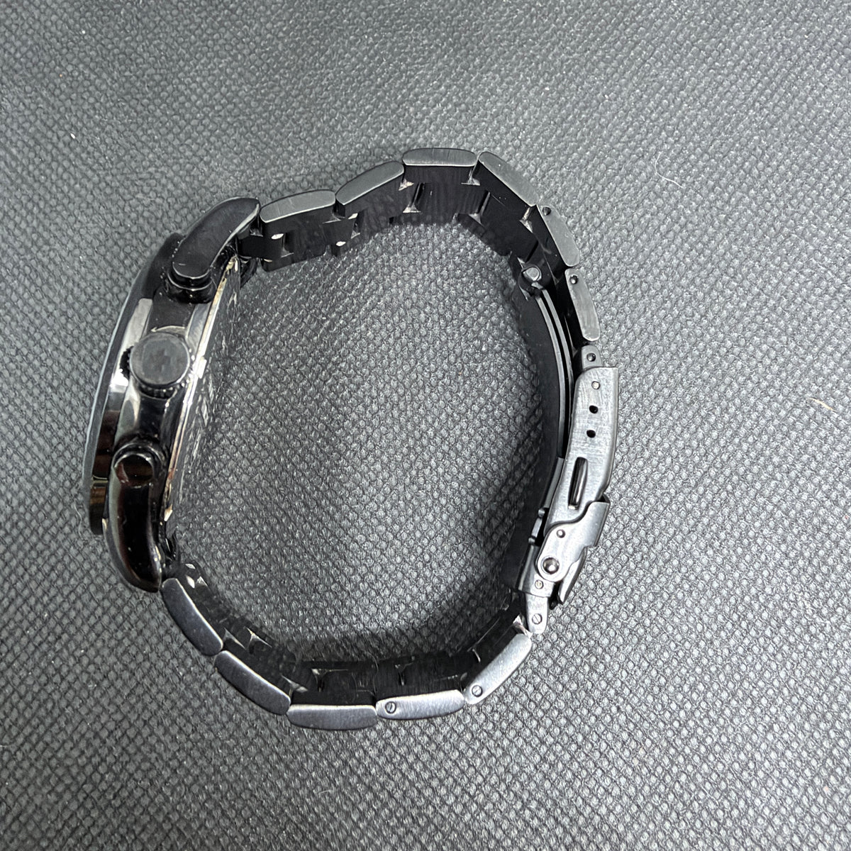 Swiss Military Hanowa Freedom Chronograph – Black PVD & Blue Dial 40.5mm (Fits 18cm Wrist)