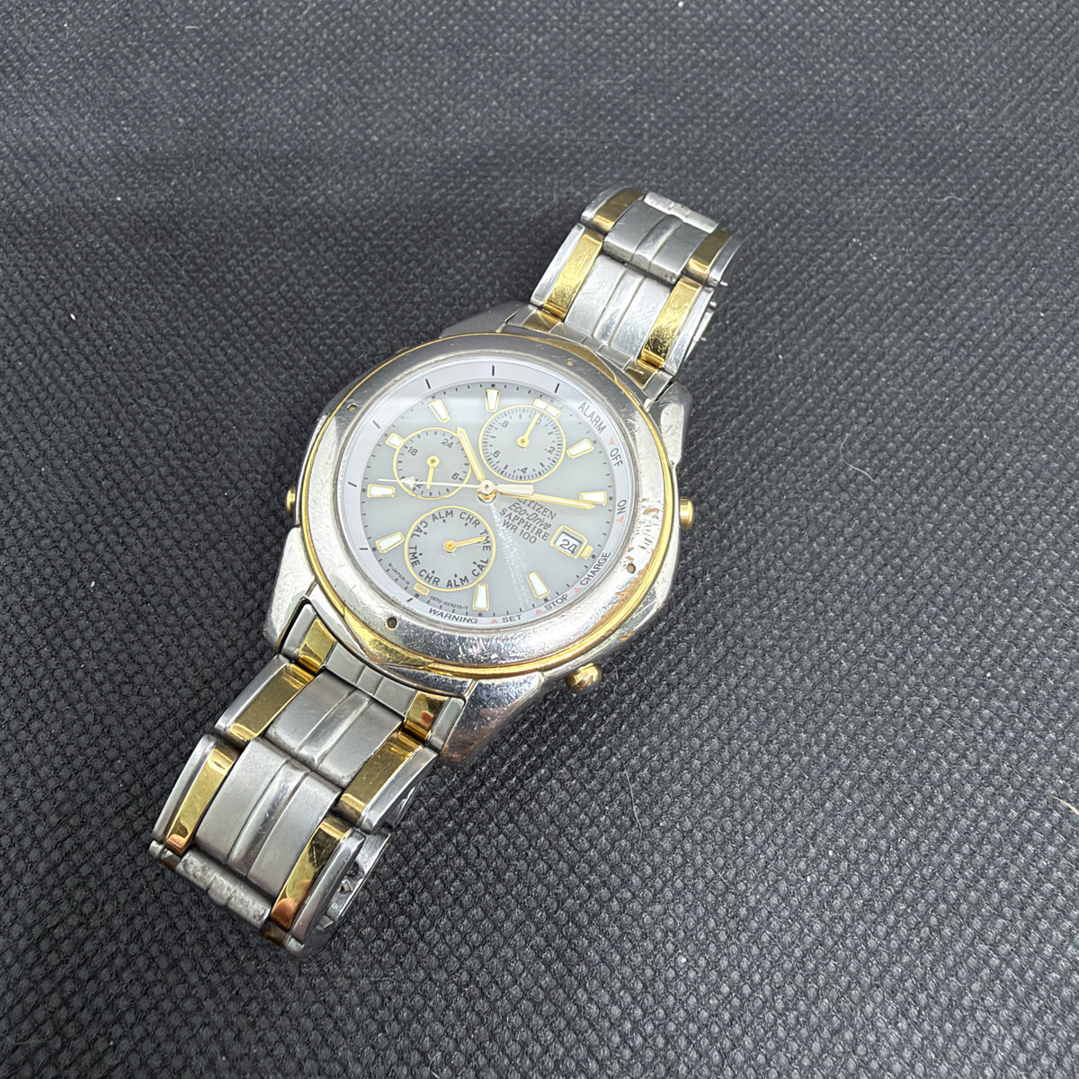 Citizen Eco-Drive Chronograph JDM – Two-Tone Grey Dial 40mm (Fits 19cm Wrist)