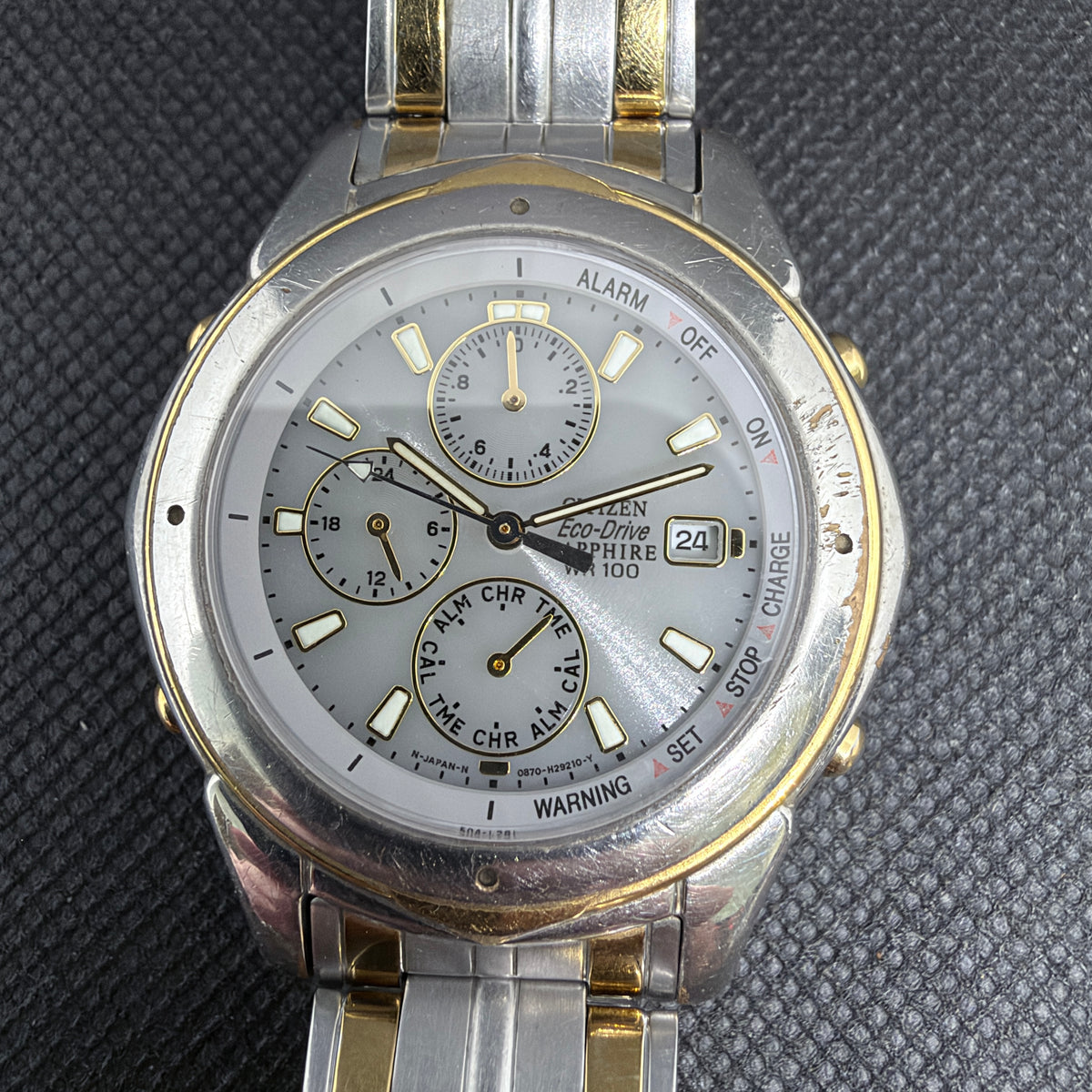 Citizen Eco-Drive Chronograph JDM – Two-Tone Grey Dial 40mm (Fits 19cm Wrist)