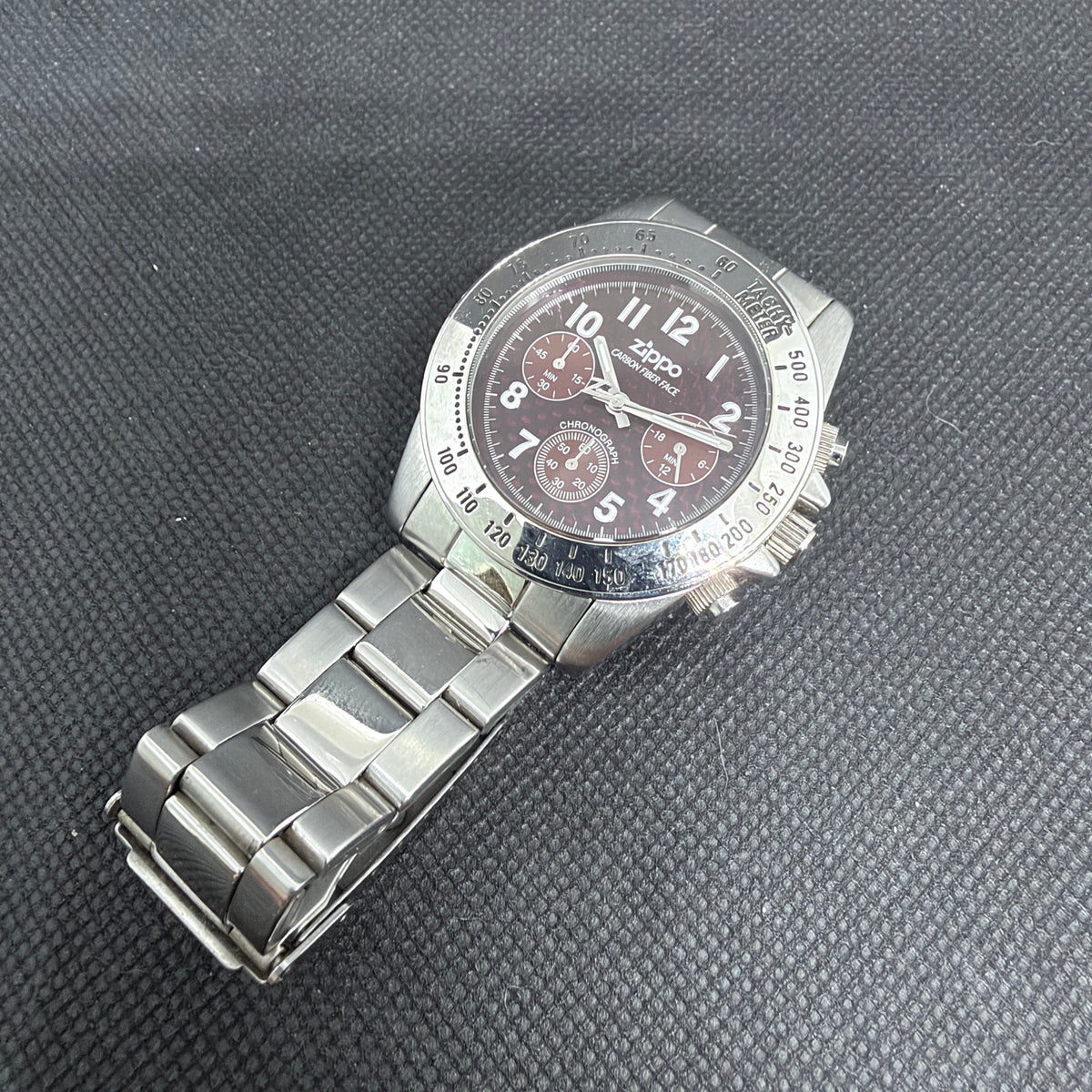 Zippo Chronograph Tachymeter – Red Carbon Fiber Dial 40mm (Fits 18cm Wrist)