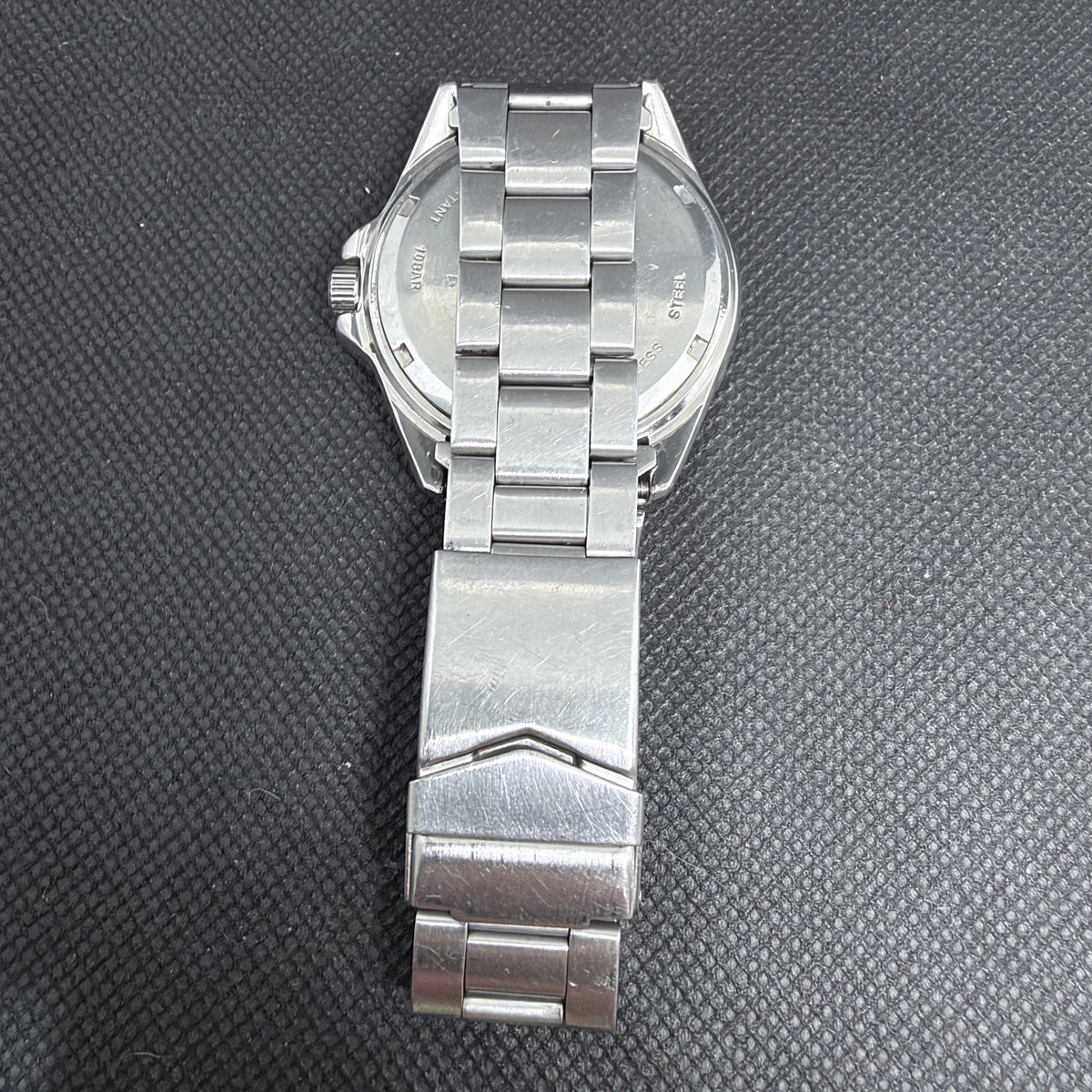 Neo-Vintage Clocky "Submariner" Style Diver – Black Dial 40mm (Fits 18cm Wrist)