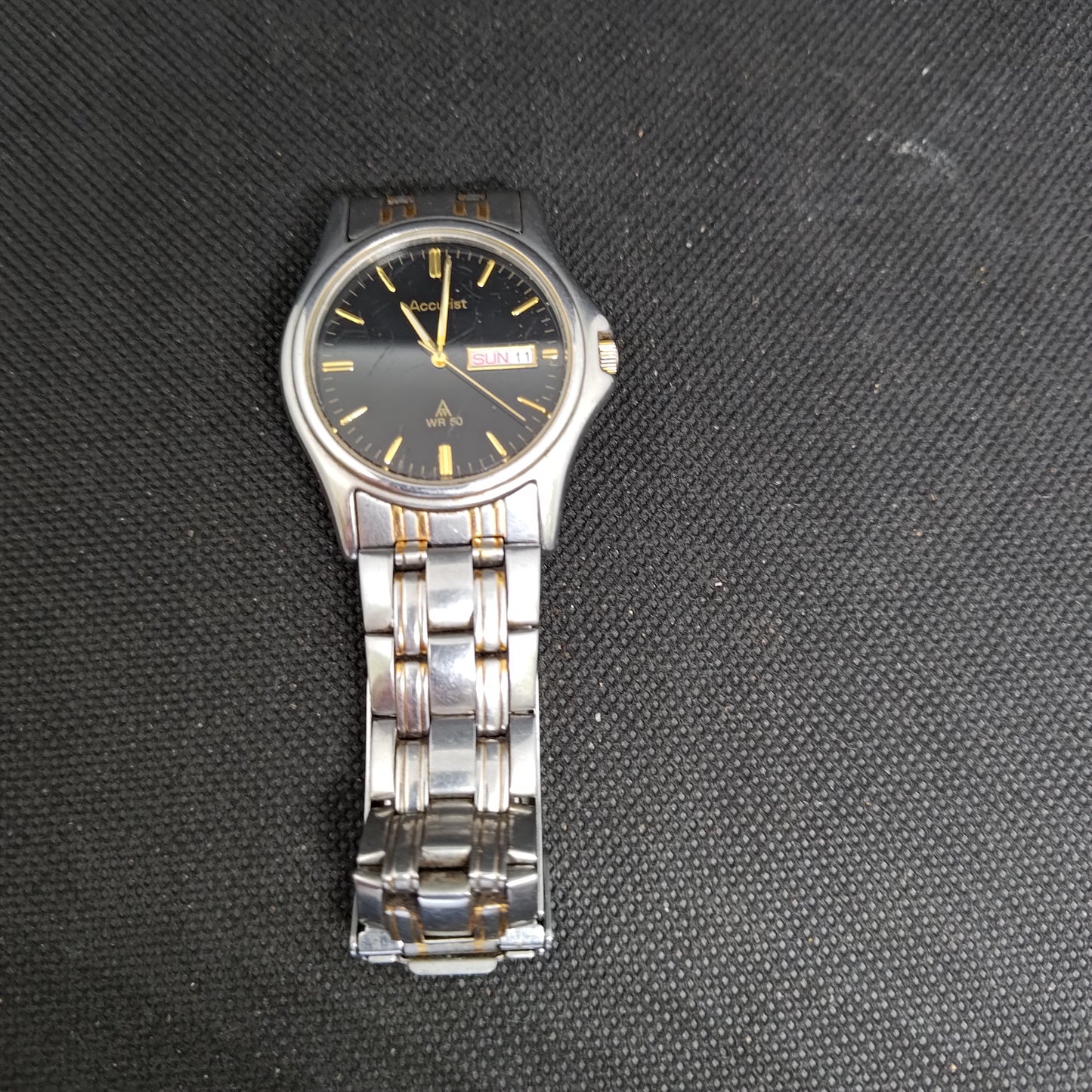 Mens Accurist Dress Watch
