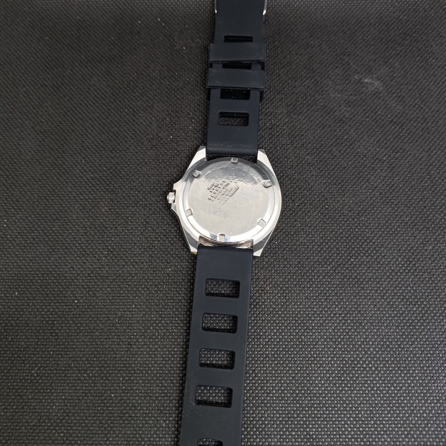 Vintage Citizen Quartz 200m Dive Watch