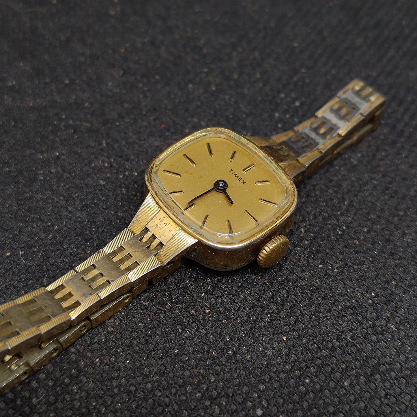Vintage Ladies Timex Mechanical Watch
