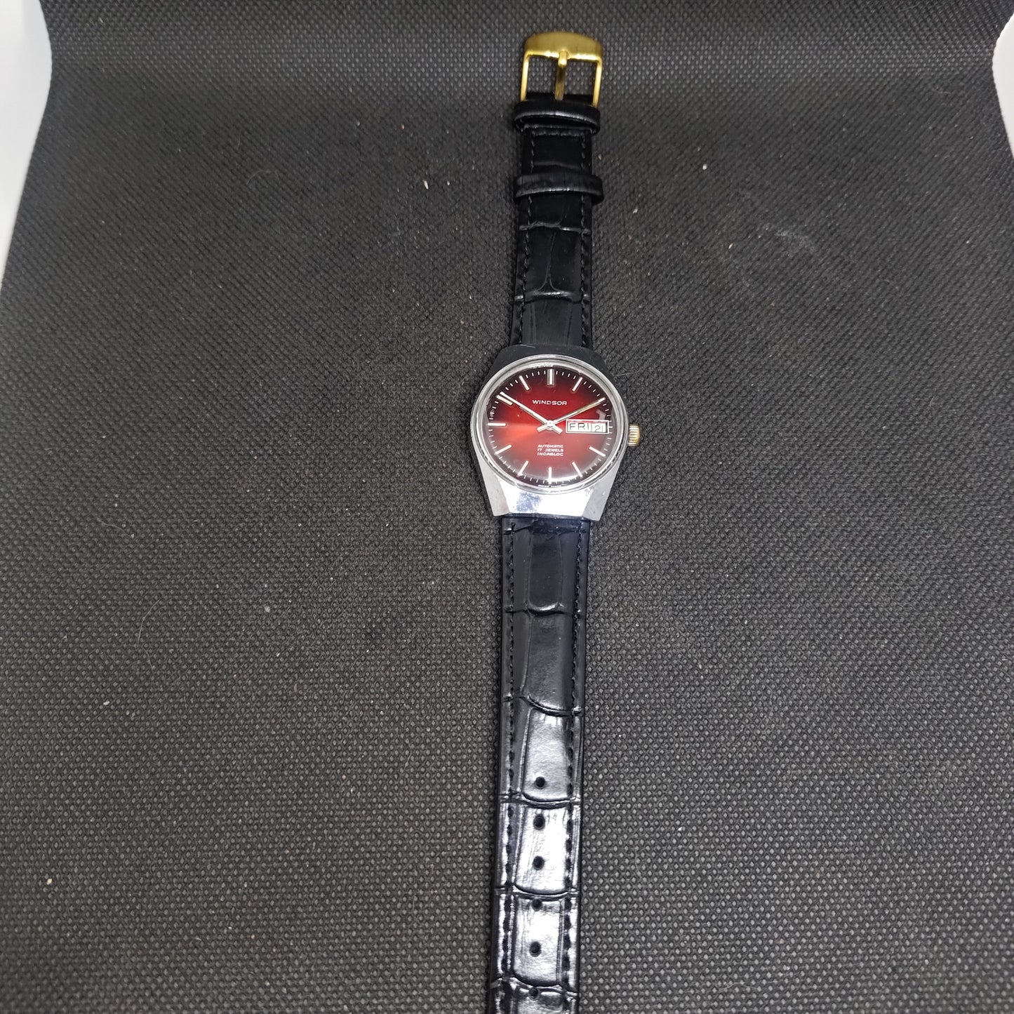Vintage Windsor Swiss made Automatic Watch